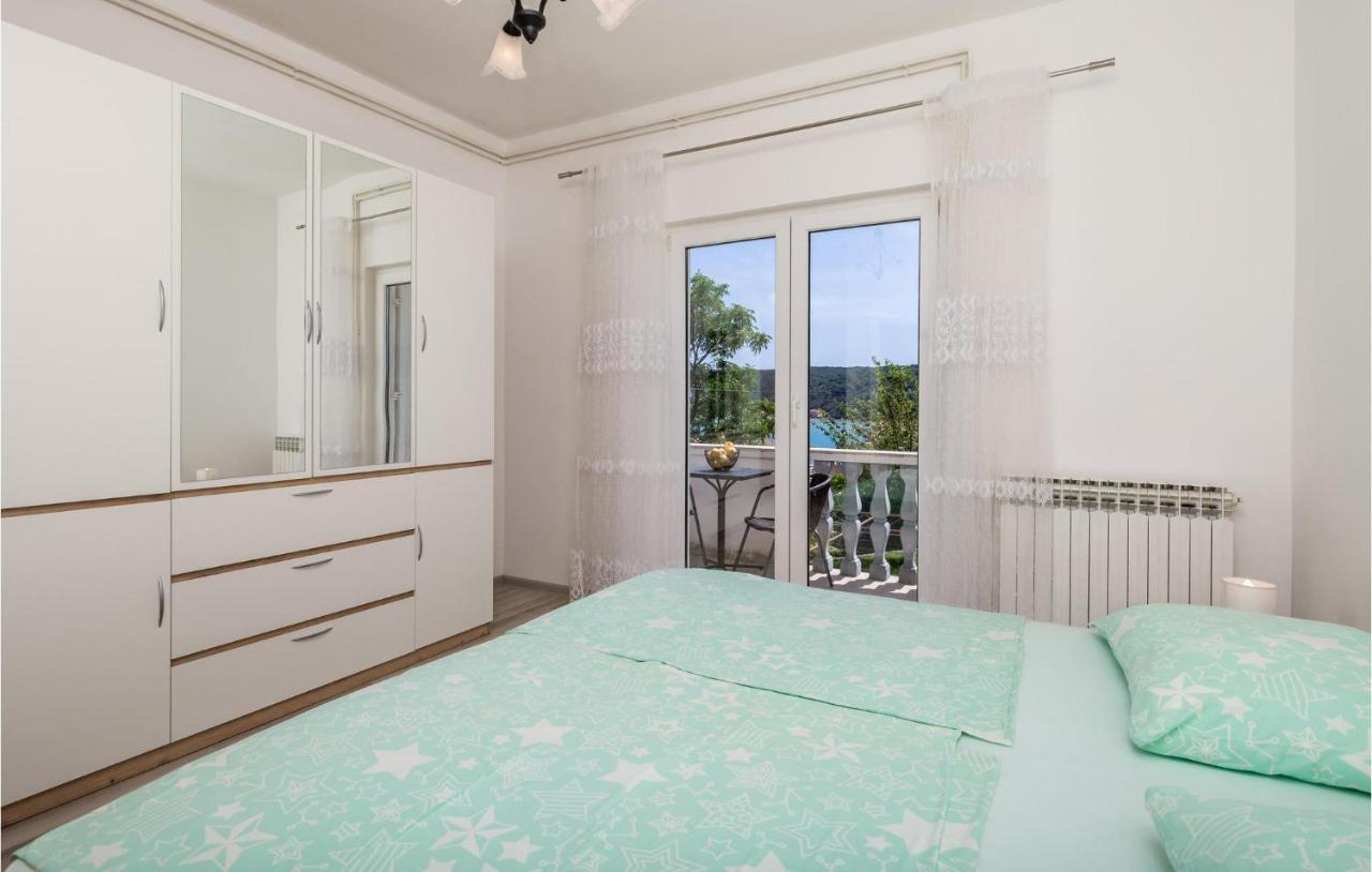 1 Bedroom Amazing Apartment In Kampor Ngoại thất bức ảnh